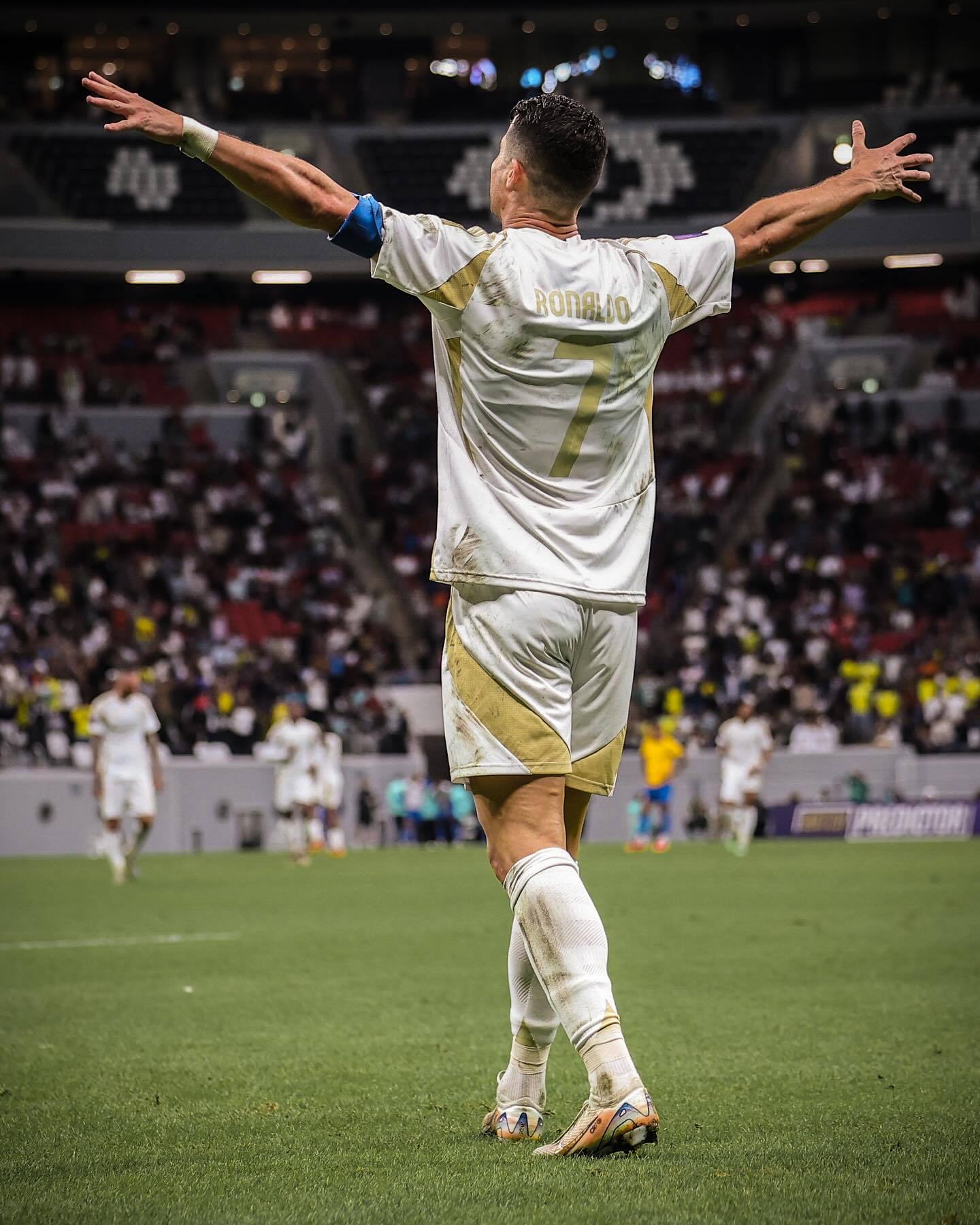 关于瓦拉多利德客场获胜，迎来胜利的信息