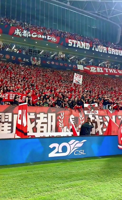 新赛季热点问题,球迷讨论热烈不断 新赛季热点问题,球迷讨论热烈不断