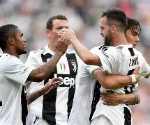 包含乌迪内斯名宿多纳德尼宣退,感谢球迷多年来支持的词条 包含乌迪内斯名宿多纳德尼宣退,感谢球迷多年来支持的词条