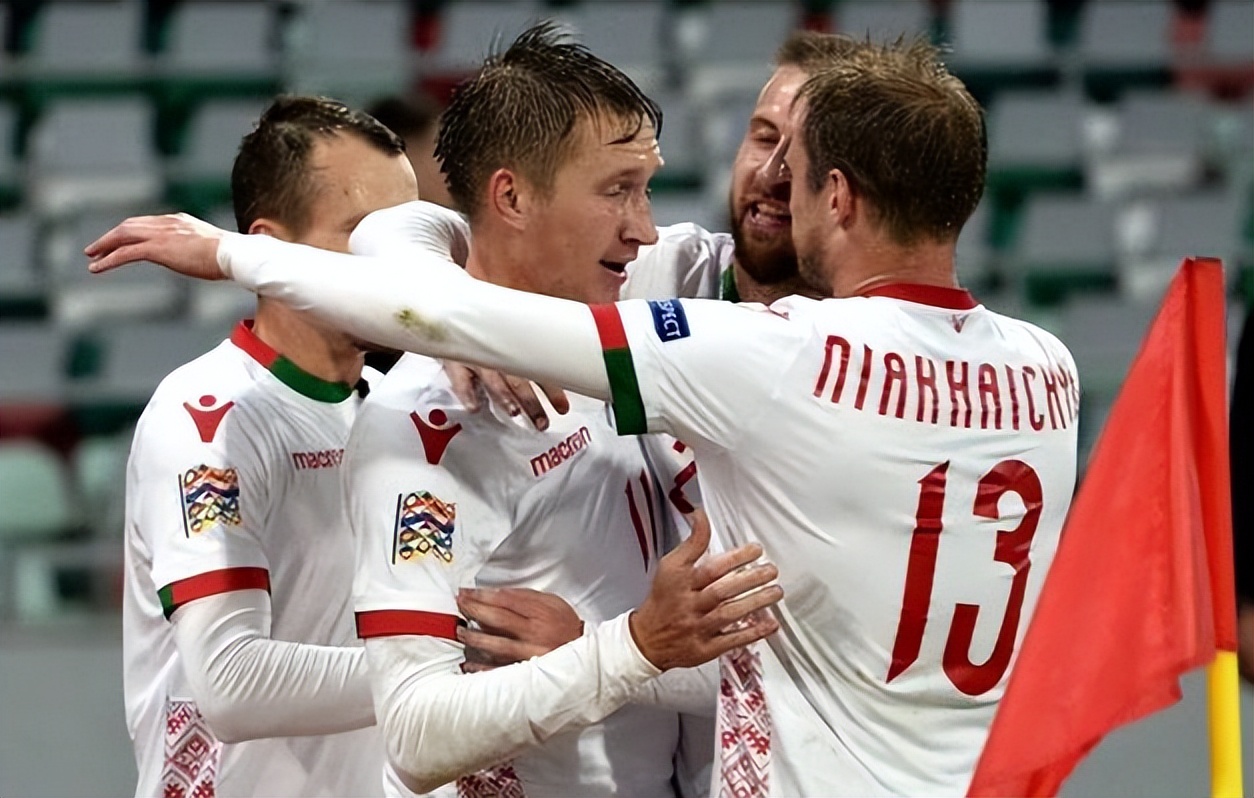 包含德国逼平罗马尼亚战术调整表现不俗的词条