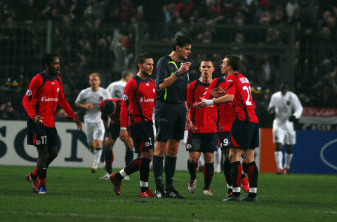 里尔取得宝贵胜利，力保前八