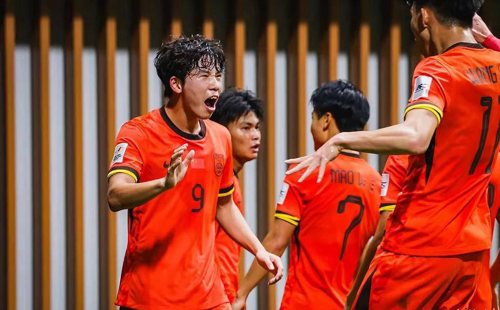 包含中国球队表现不俗,成功击败对手,晋级强的词条 包含中国球队表现不俗,成功击败对手,晋级强的词条