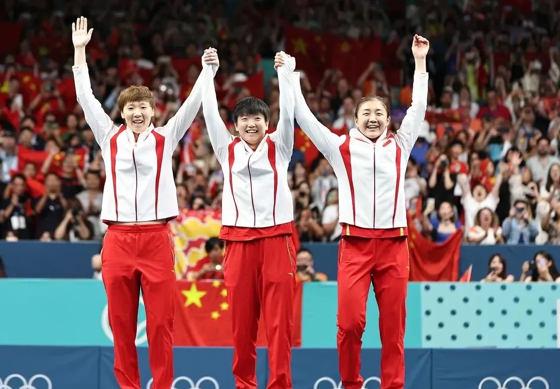 精彩绝伦，运动员们在赛场上交相辉映