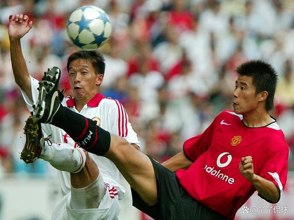 曼联边卫获得国家队首发机会,备战友谊赛 曼联边卫获得国家队首发机会,备战友谊赛