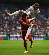 波尔蒂克猛烈追击，拜仁失利