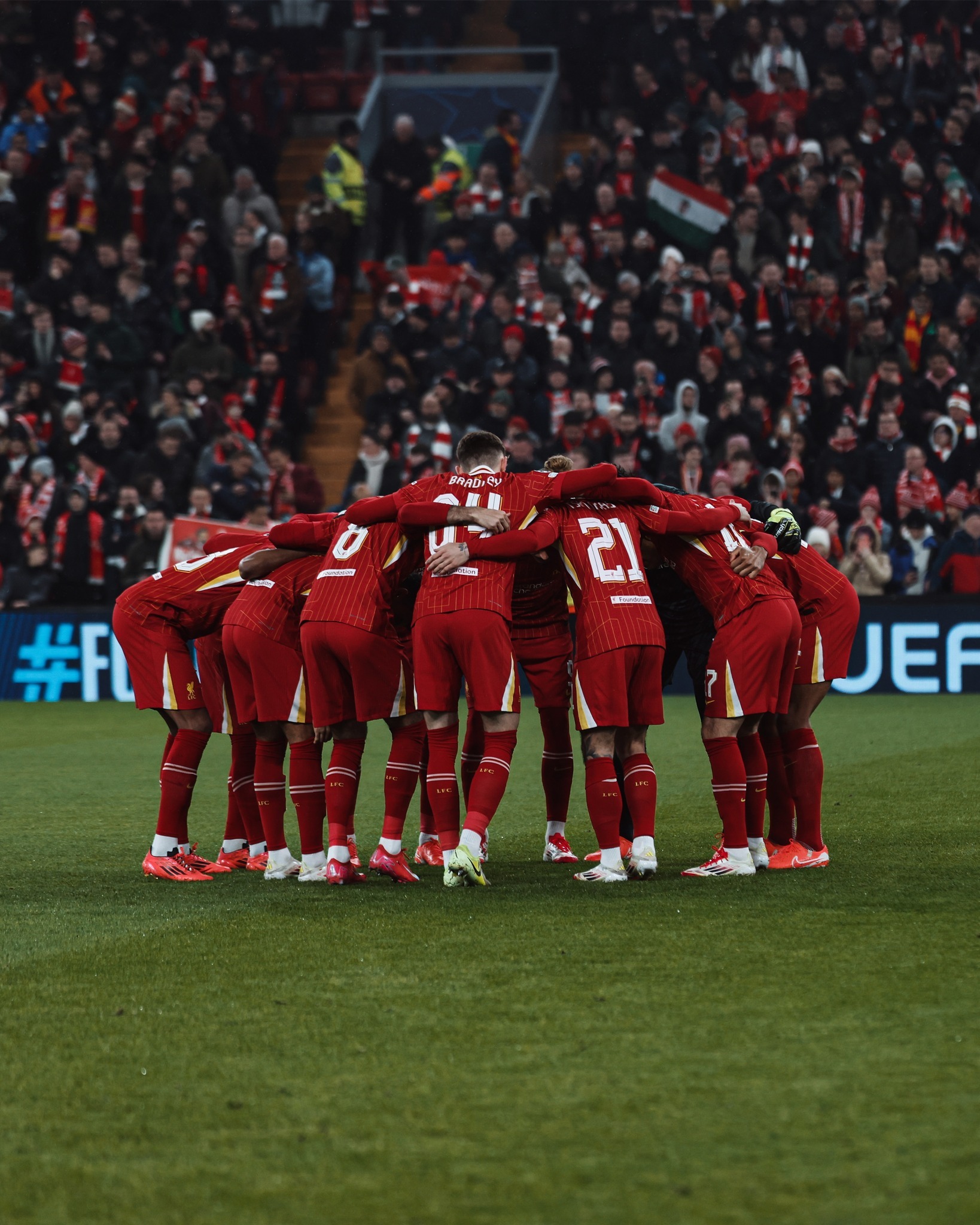 关于利物浦力挽狂澜，成功晋级欧冠四强的信息