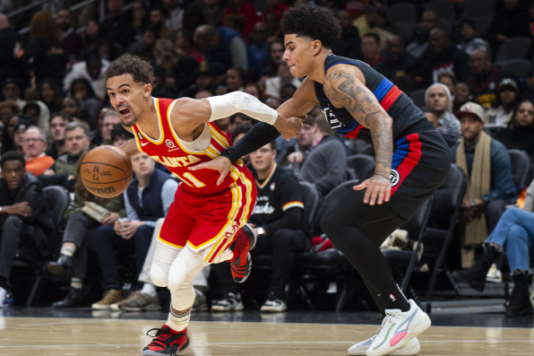 包含博扬飚三球带领国王横扫老鹰的词条