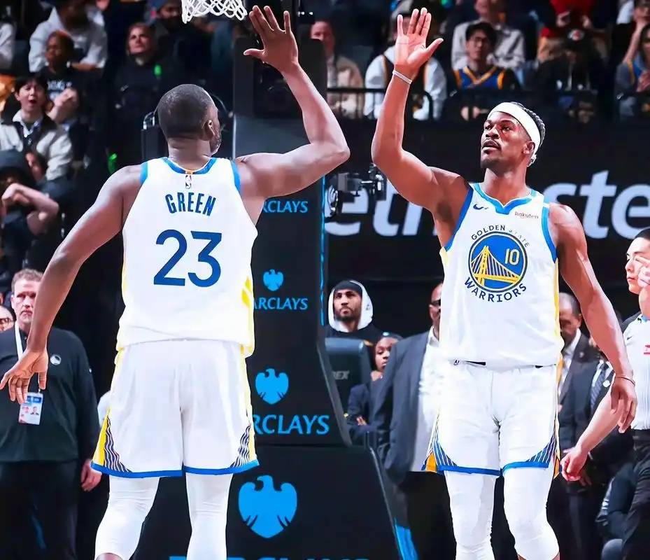 FB体育在线-勇士大胜鹈鹕科尔盛赞球队防守