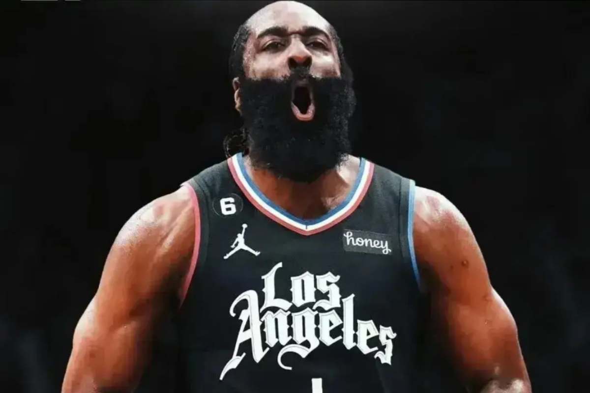 快船豪取四连胜,无解里拉德再掀篮球狂潮的简单介绍 快船豪取四连胜,无解里拉德再掀篮球狂潮的简单介绍