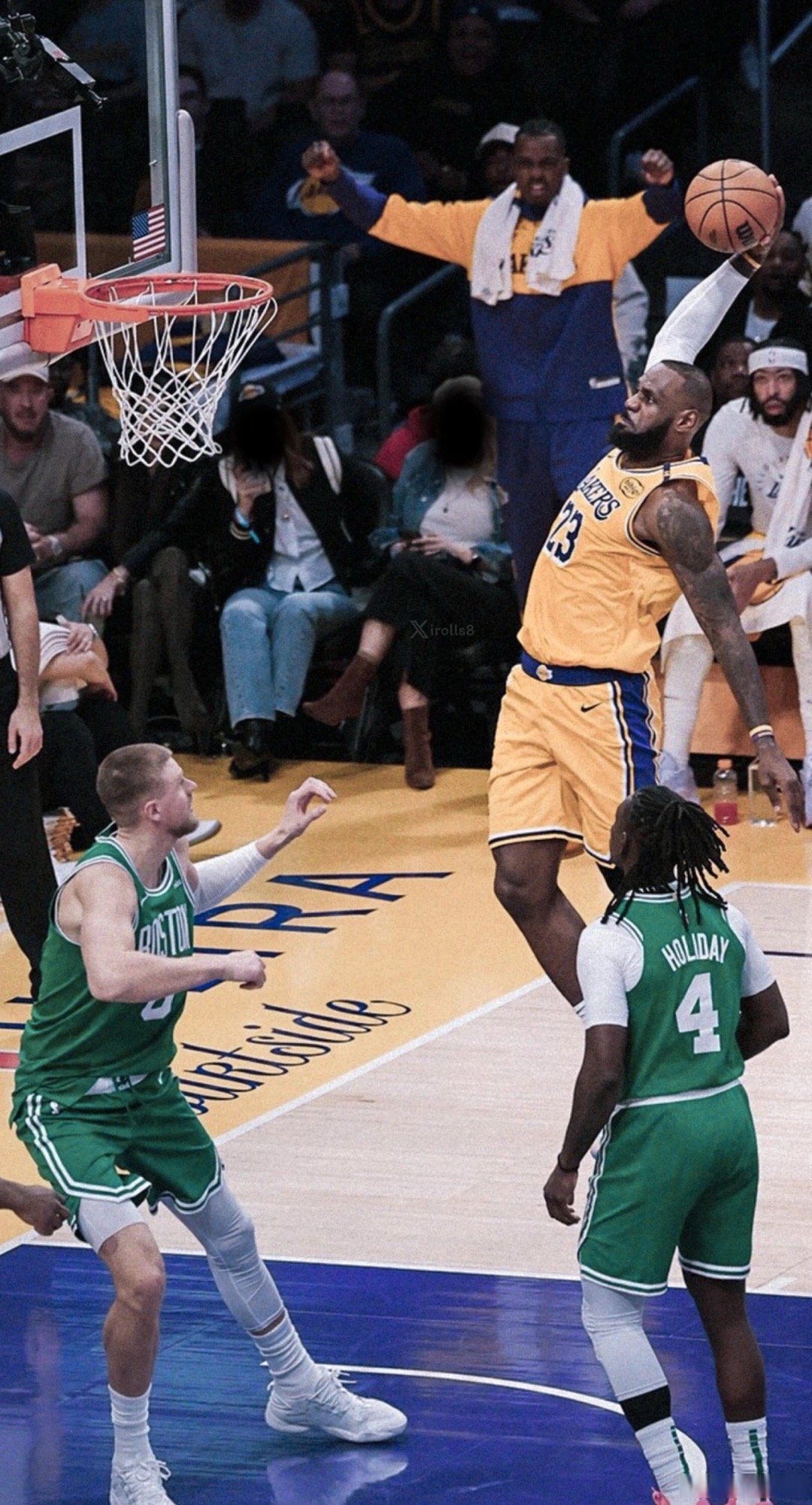 人队击败对手，赢得关键胜利