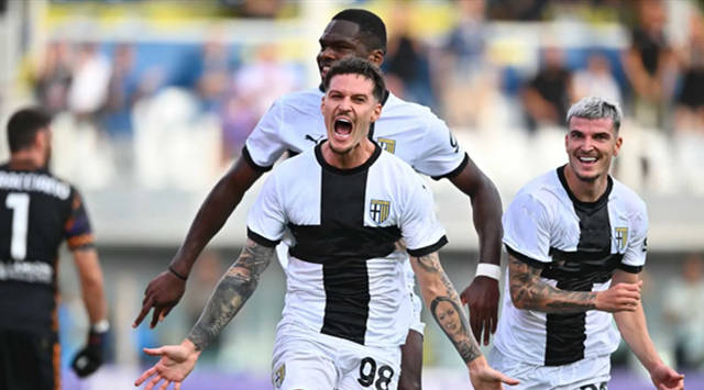 FB体育官方网站-佛罗伦萨大胜帕尔马，继续保持胜势