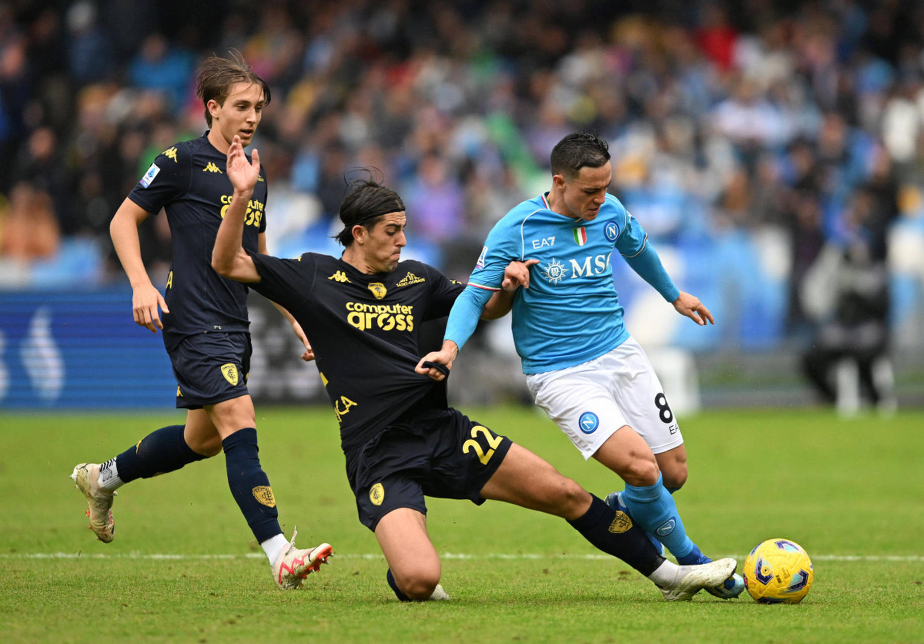 热那亚近期状态低迷,急需调整 热那亚近期状态低迷,急需调整