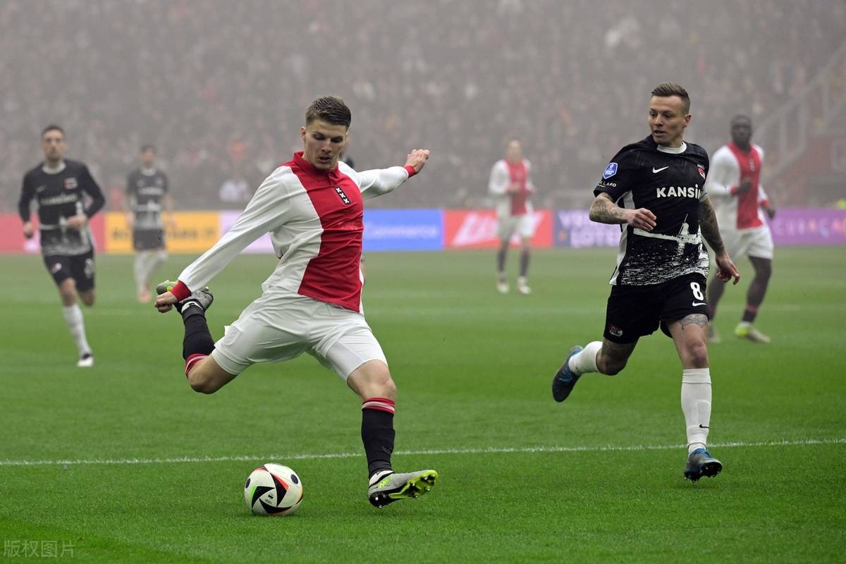 阿尔克马尔2-3负于对手,遭遇失利 阿尔克马尔2-3负于对手,遭遇失利