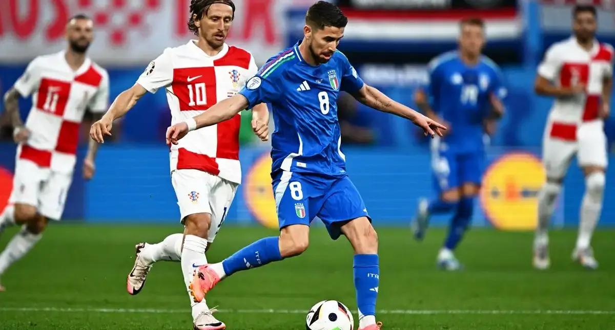 FB体育APP-克罗地亚大胜斯洛文尼亚，小组领跑