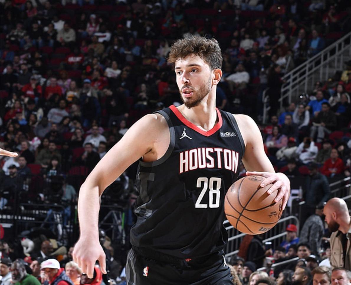 灰熊主场胜火箭，杰伦