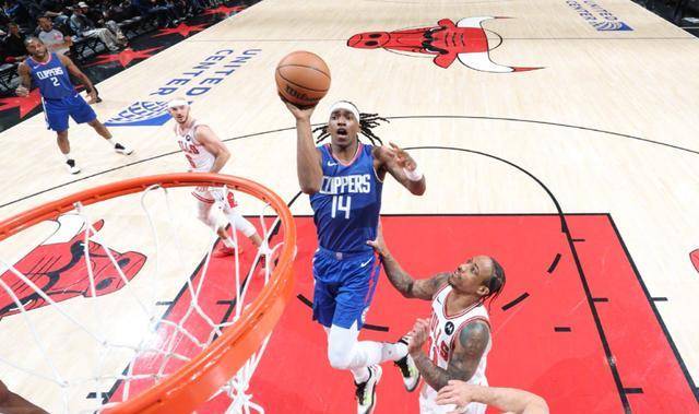 快船轻取狂人，乔治表现出色