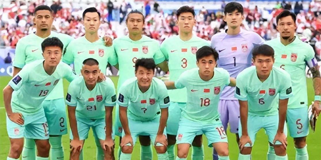 新加坡球队率先晋级，抢先迈向胜利之路