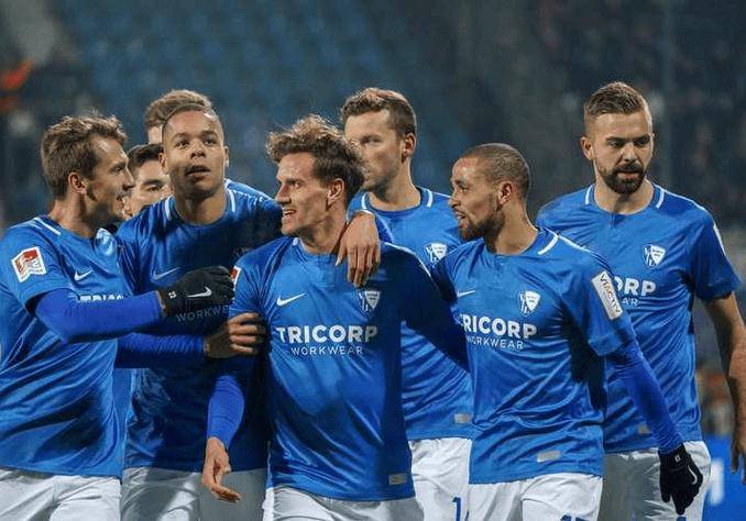 纽伦堡主场战平多特蒙德，取得宝贵一分的简单介绍