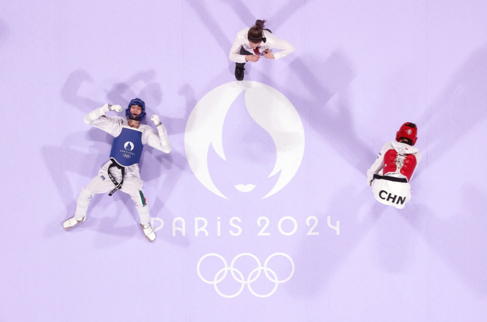 保加利亚队凭借团体表演项目获胜