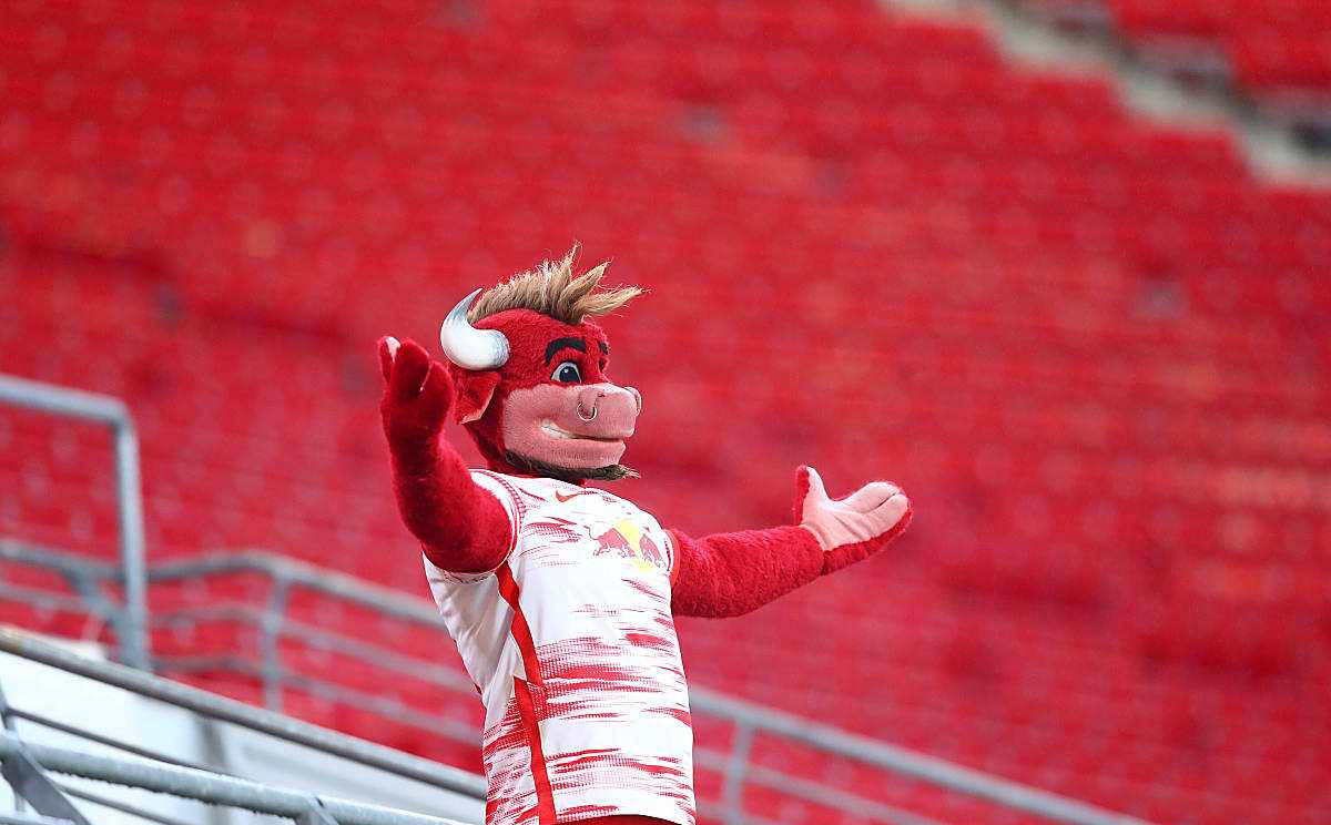 FB体育在线-RB莱比锡客场逼平，跃升至积分榜第二位置