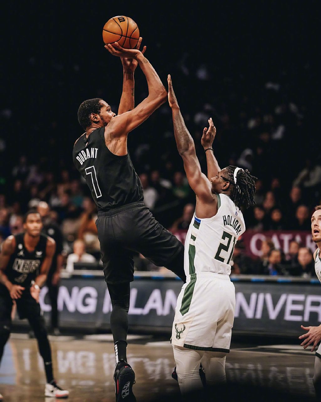 篮网全队奋起直追,负于雄鹿! 篮网全队奋起直追,负于雄鹿!